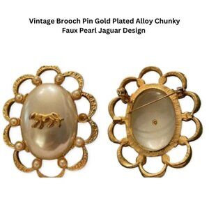 Vintage Gold Plated Jaguar Brooch Pin Faux Pearl Alloy OS
